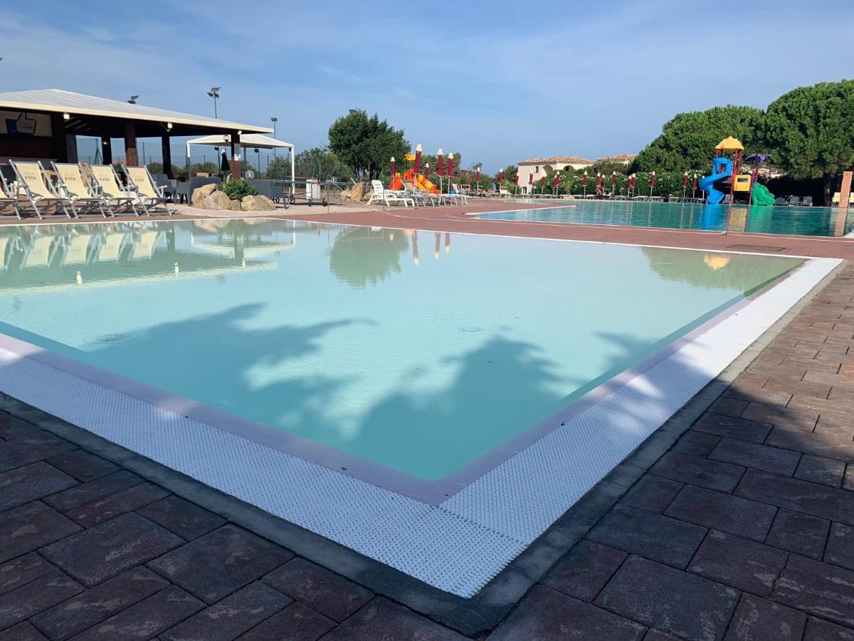Club Esse Gallura Aglientu Exterior photo